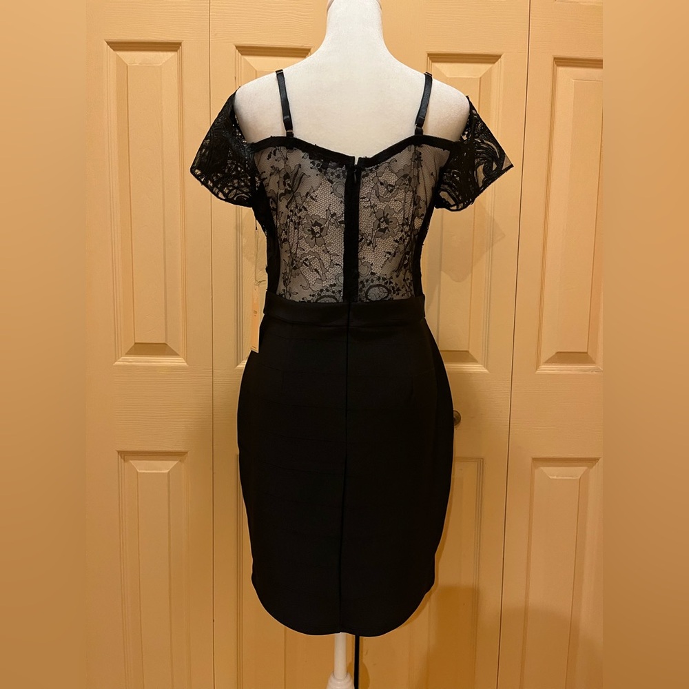 Off-shoulder lace bodice mini dress. Padded bra cups, lined front. Black. L. NWT - Picture 4 of 15